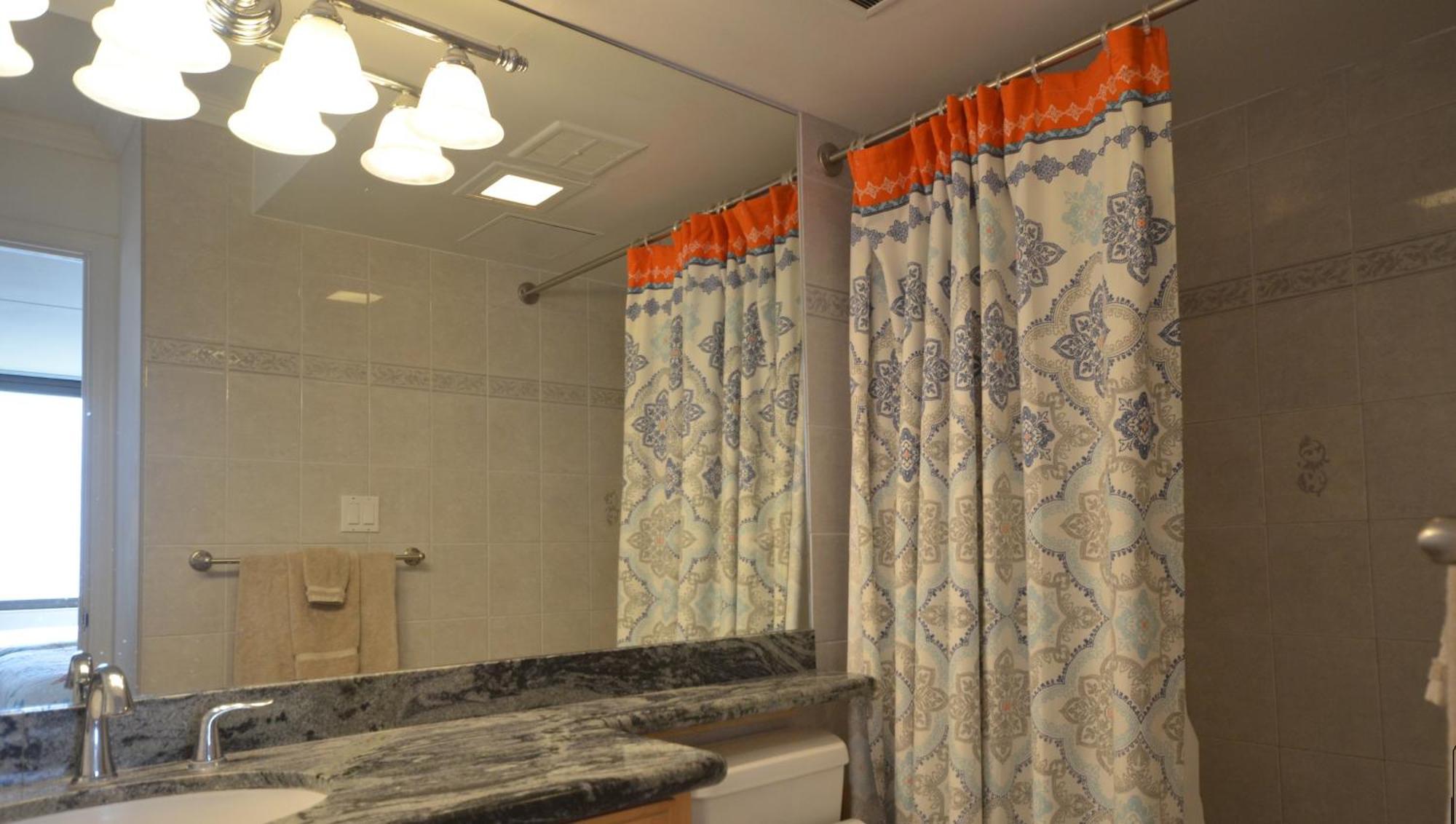 ホノルルWaikiki Banyan 1812 Spacious Tropical Oasisアパートメント 部屋 写真